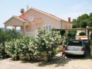  Apartments | House with  4 Bedrooms