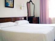 Photo Barcelone | Situ� en pleine zone touristique de Barcelone