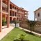 Apartamento con jardin privado y equipado con todo detalle