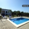 Country House perfect for relaxing break, with pool, for 4 people