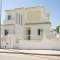 Fabulous villa with swimming pool, terrace and bbq!