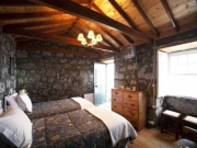  Hotels | Adegas Do Pico