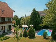  Hotels | Dominika Apartman Hotel