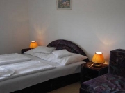  Hotels | Czir�ky Panzio