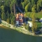  Hotels