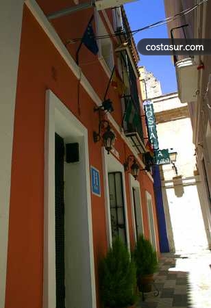 lacalzada-1-3-gallery						