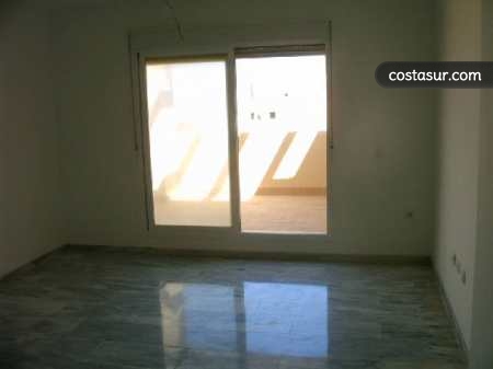 tc0033-1-2-gallery						