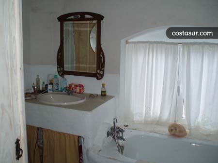 tc0137-2-3-gallery						