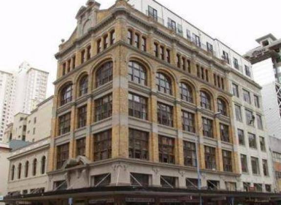 nomads-auckland-backpackers image