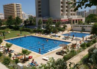 Apartamentos Jardins da Rocha