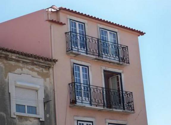 alfama-river-apartments image