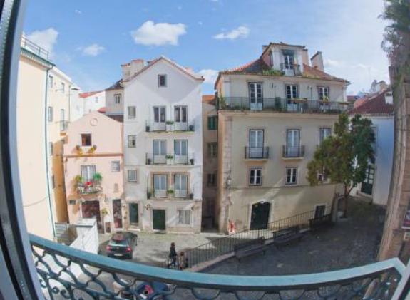 best-deal-alfama-fado image