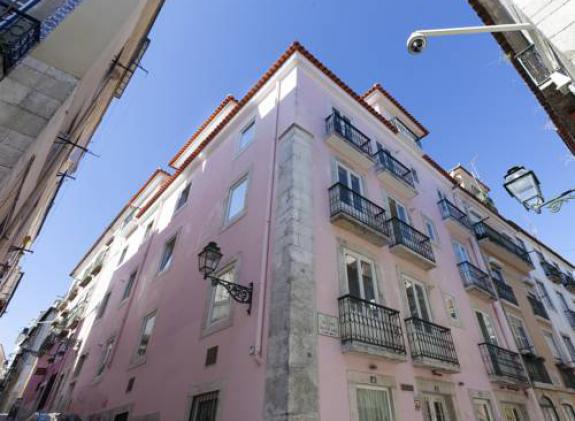 hello-lisbon-bairro-alto-apartments image