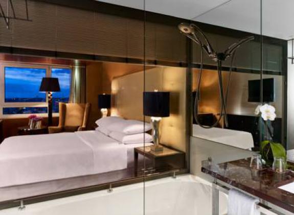 sheraton-lisboa-hotel-spa image