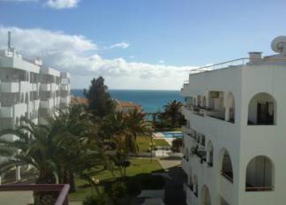 Senhora da Rocha Apartments with Swimming Pool
