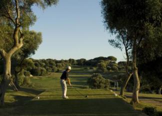 Campo de Golf en la Dehesa de Montenmedi