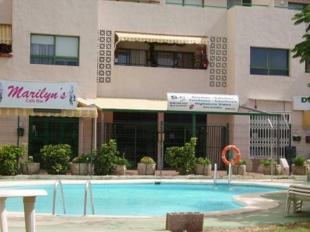 En Costa del Silencio, tranquilo y con piscina