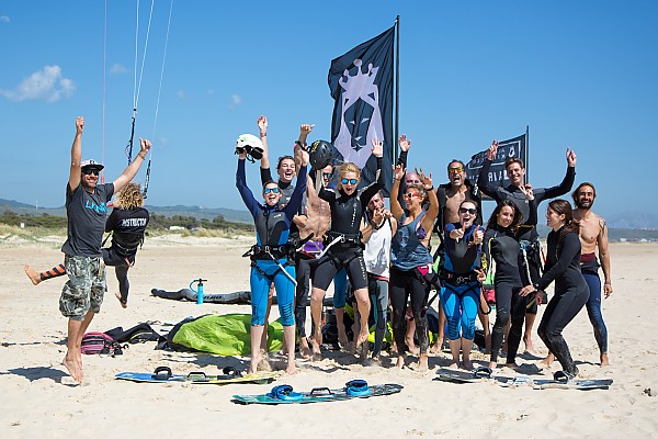 Alex Pastor Kite Club