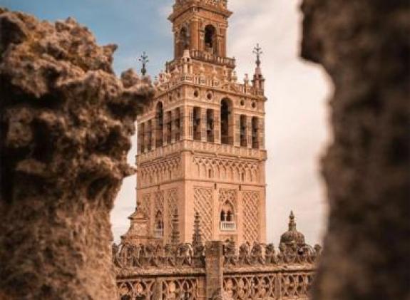 elegant-sierpes-sevilla image