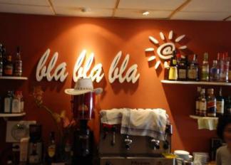 internet cafe bla bla bla