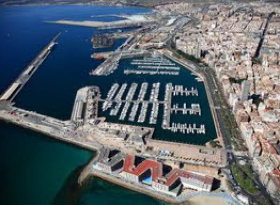 puerto-de-alicante-1 image