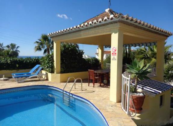 guest-house-villa-favorita-de-nerja image