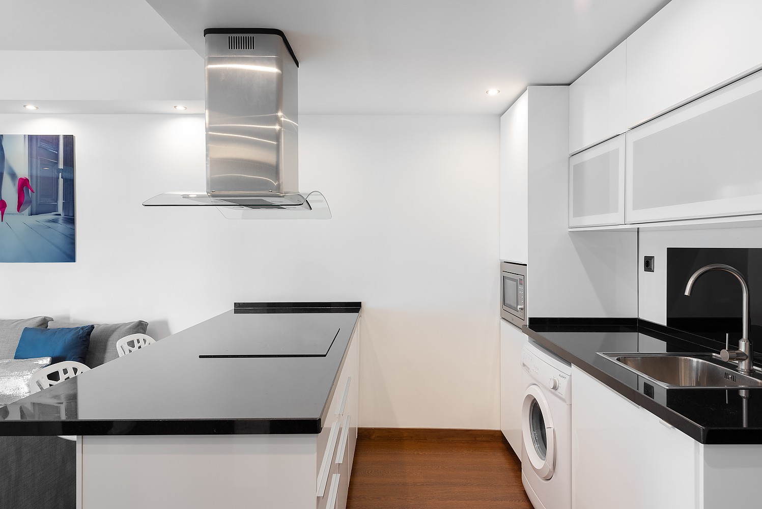 Frente al puerto, gran vista, recién reformado Cocina o zona de cocina