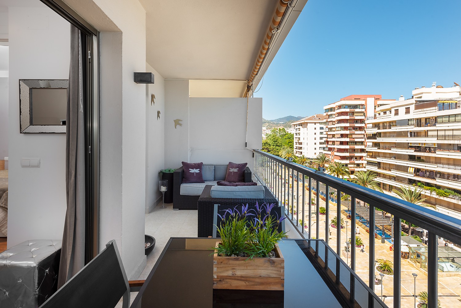 Pie de playa, gran vista, pleno centro Exterior