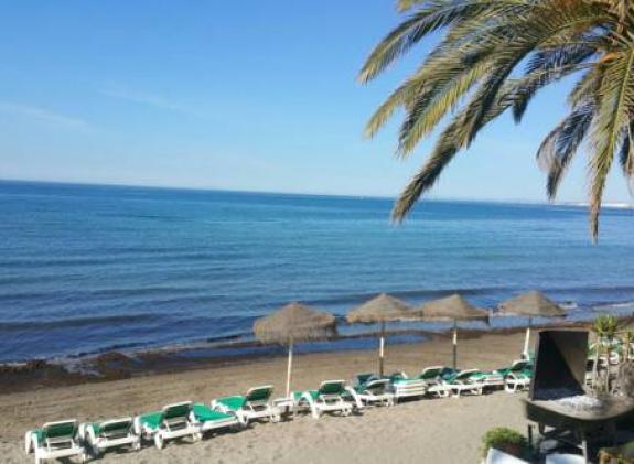 marbella-beach-2-bedroom-apartment-1 image