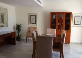 Park Plaza Suites Apartamentos