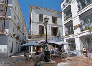 Plaza África