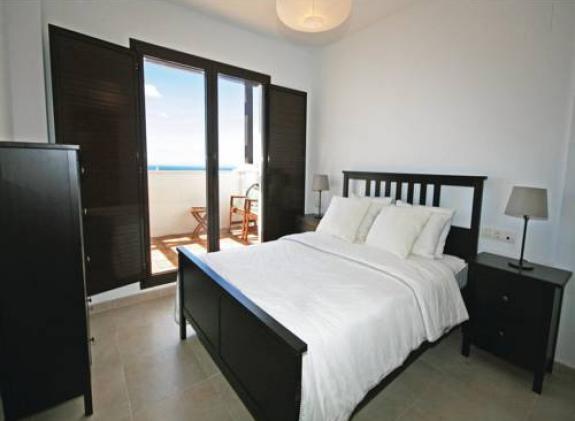 three-bedroom-apartment-in-los-monteros-1 image