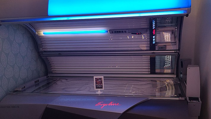 Bronzed Tanning Salon