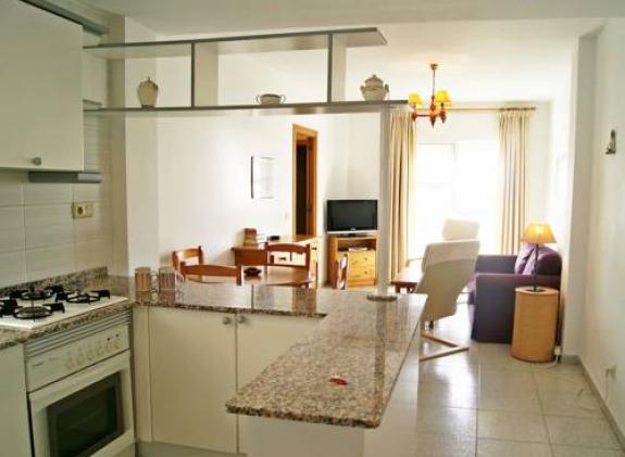 apartment-tres-piedras image