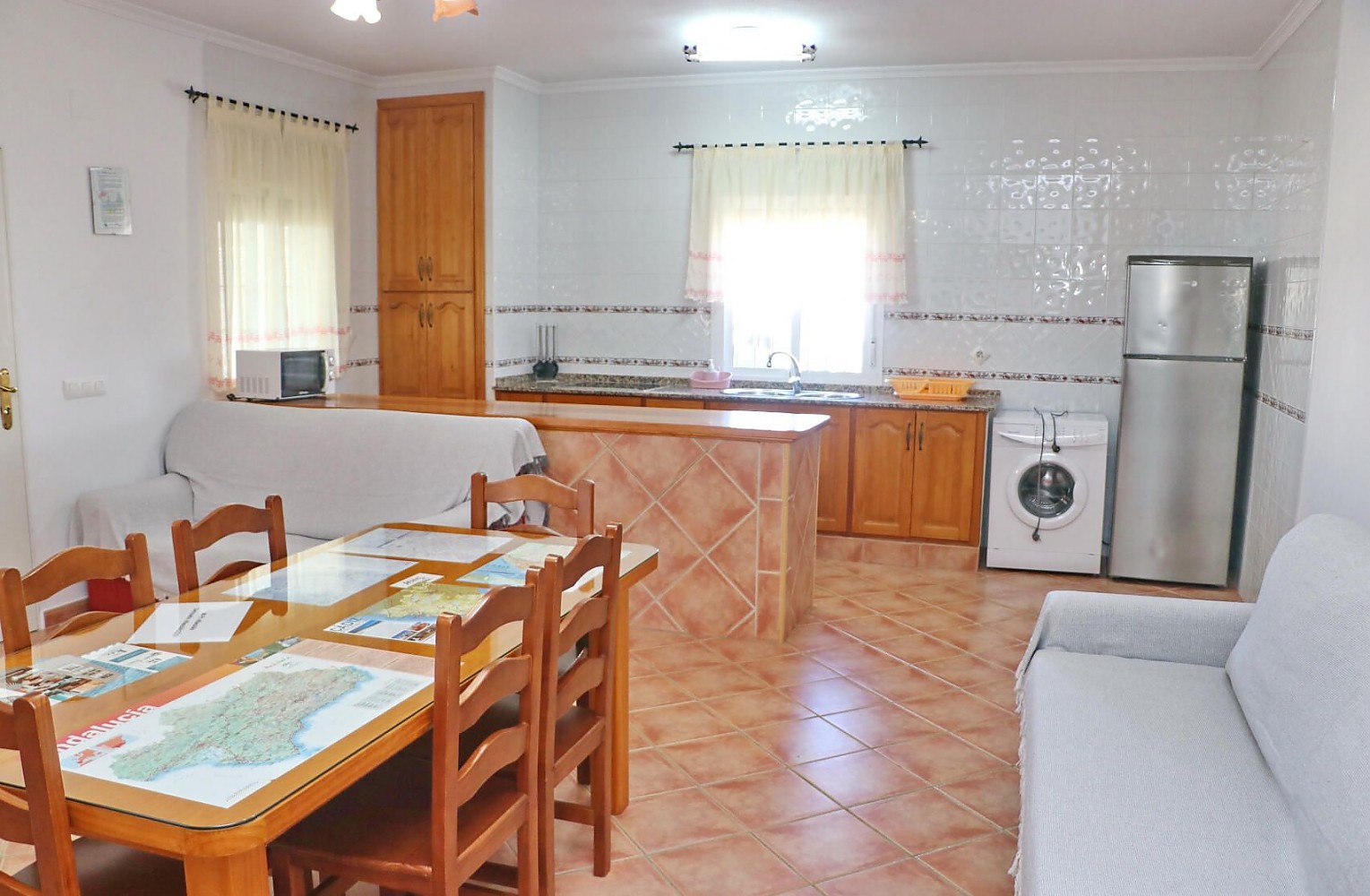 Cocina 3 dormitorios con piscina y barbacoa