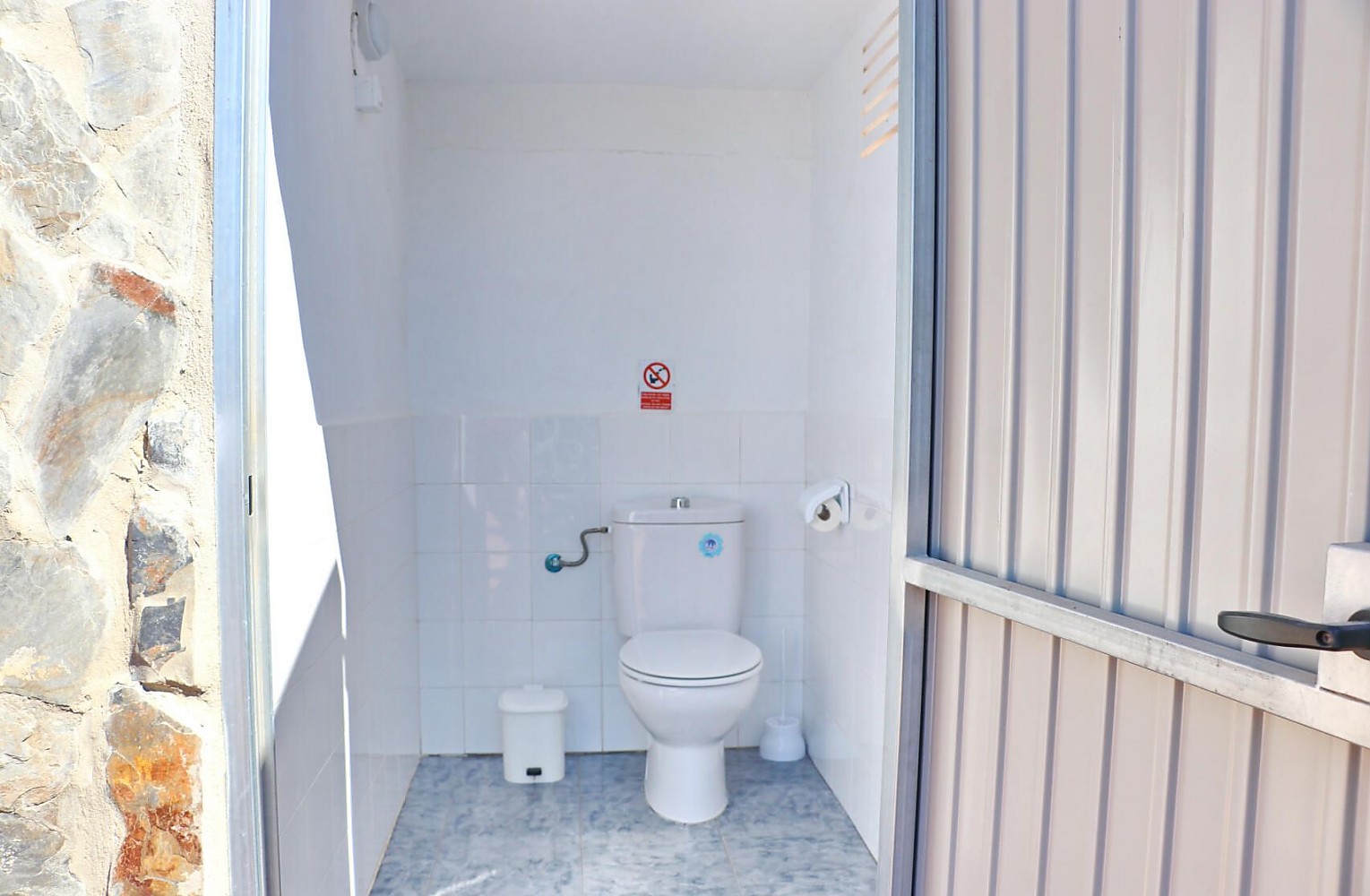Cuarto de baño 3 dormitorios con piscina y barbacoa