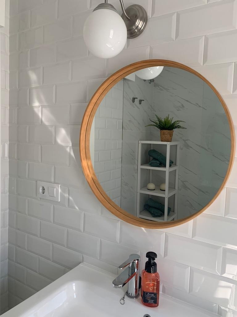 Bonito Chalet en Chiclana con jardin y piscina privada. Cuarto de baño