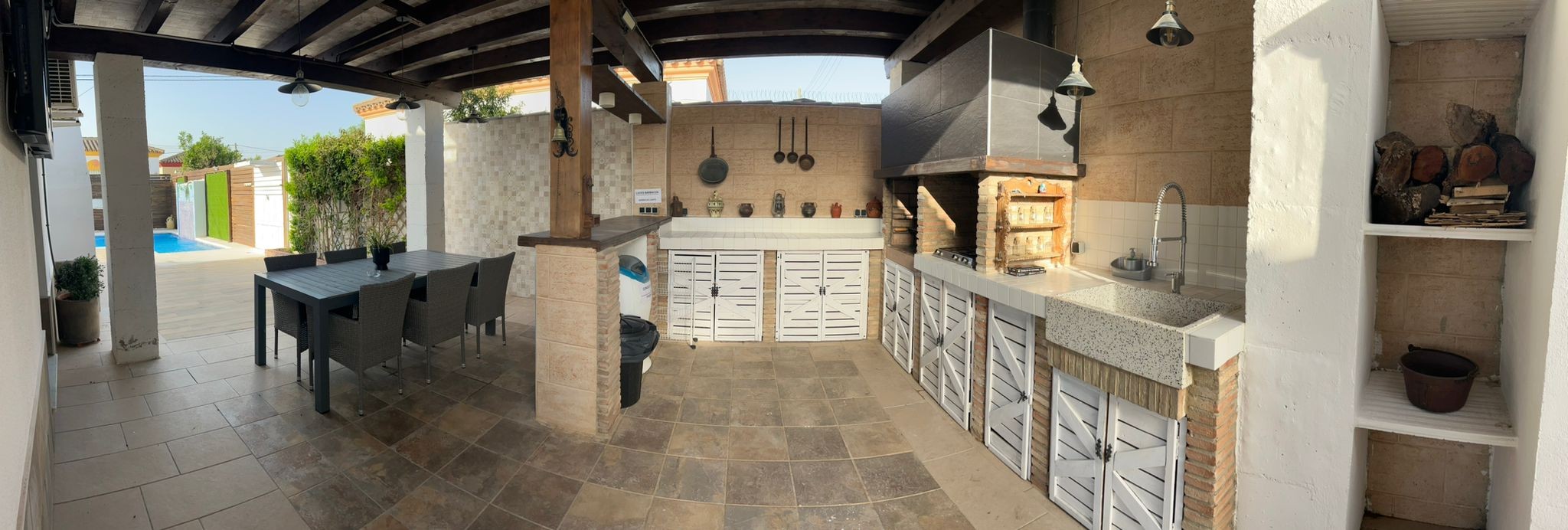 Barbacoa Casa Manolete, con piscina privada.