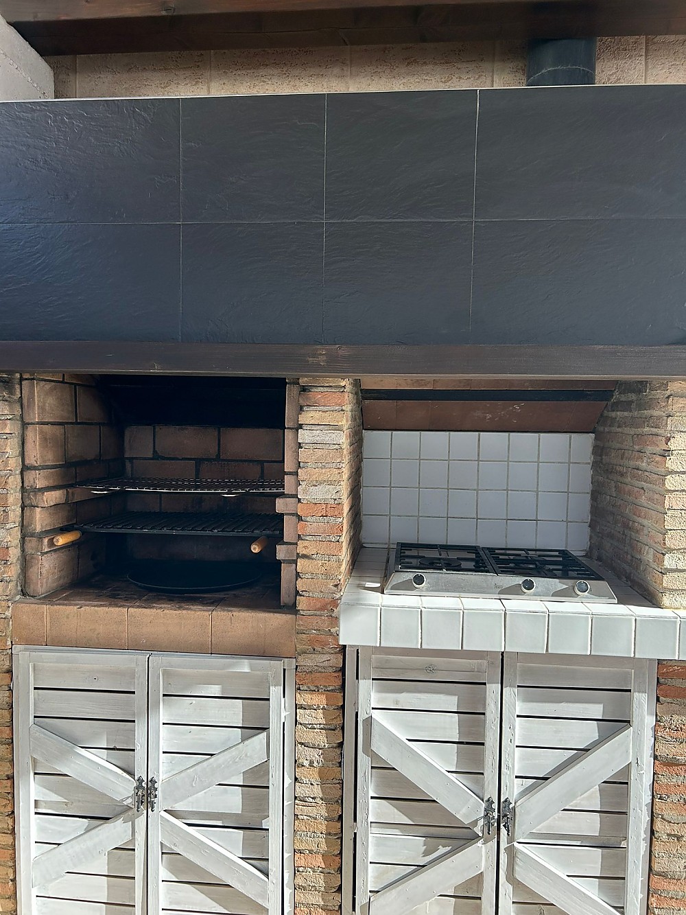 Barbacoa Casa Manolete, con piscina privada.