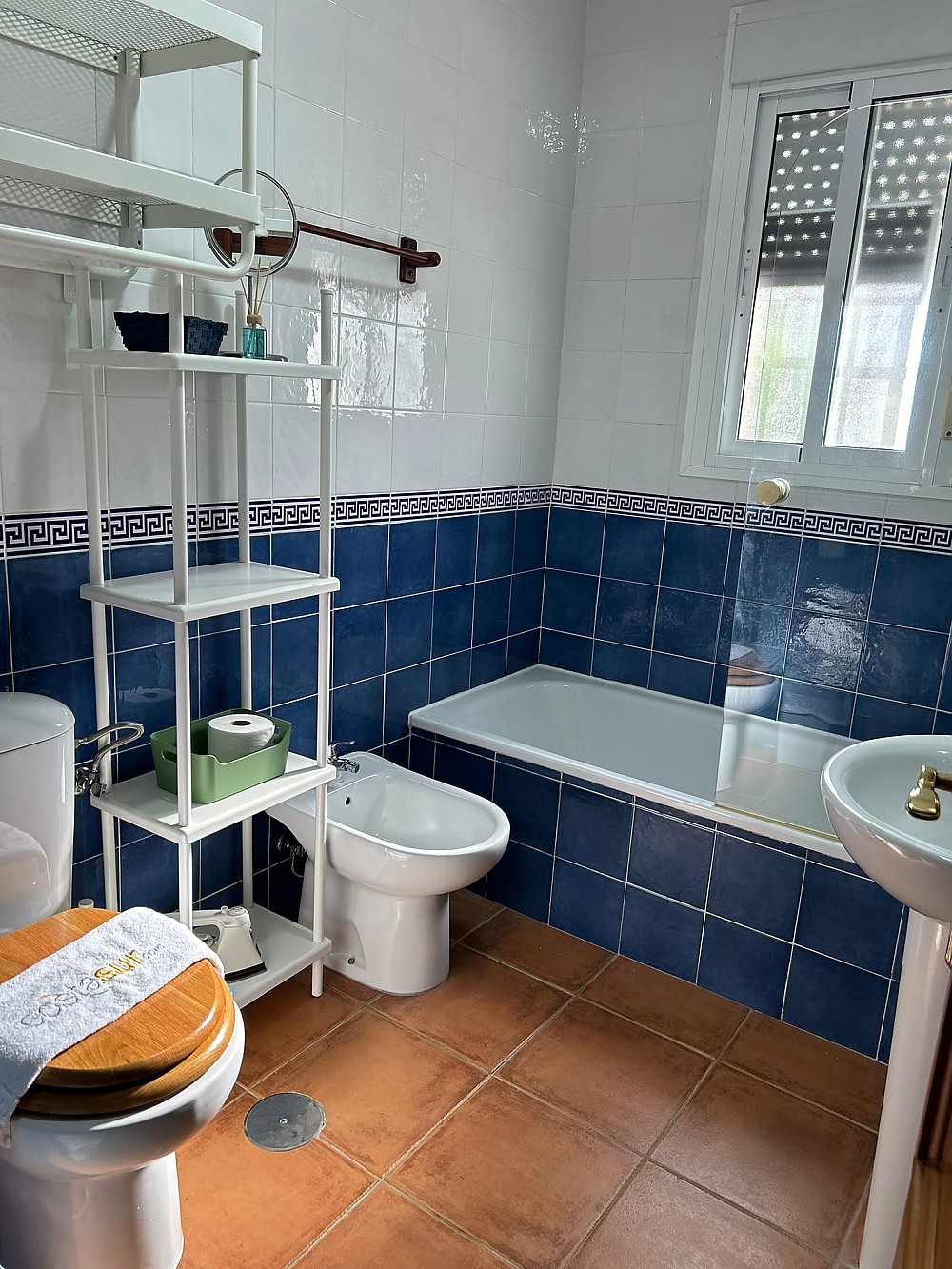 Casa Manolete, con piscina privada. Bañera