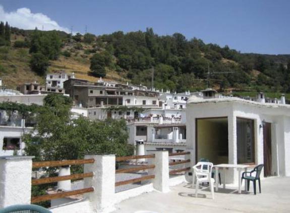 hotel-el-cascapenas-de-la-alpujarra image