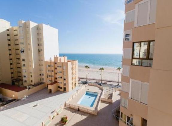 apartamento-malibu-cadiz-playa image