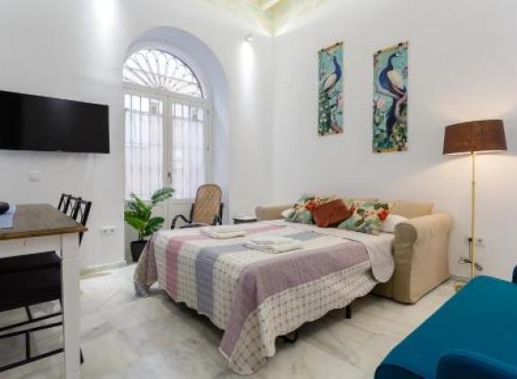 casa-del-malecon-by-cadiz4rentals image