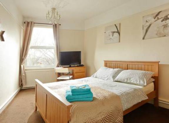 easyroomlet image