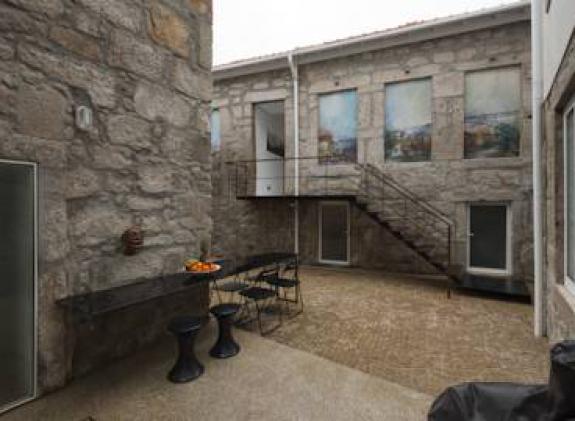 fine-arts-guesthouse image