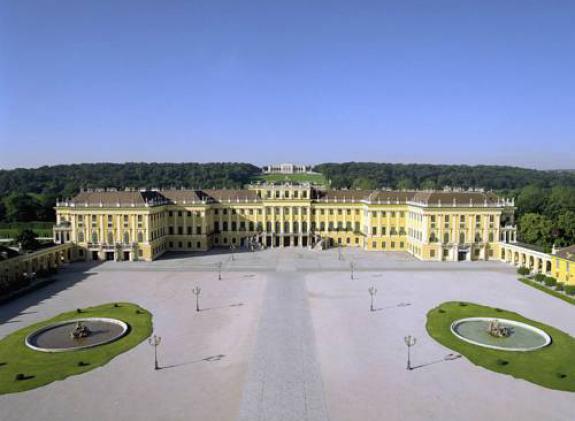 schloss-schonbrunn-suite image