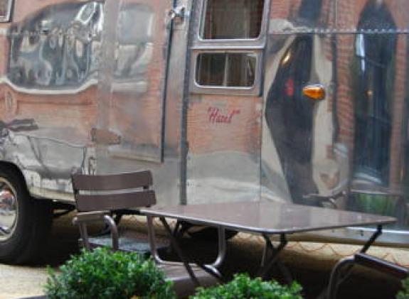 hotel-vintage-airstream image