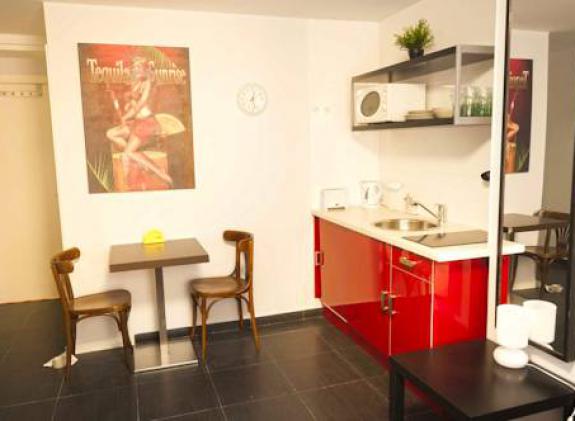 chueca-room-apartments image