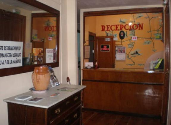 hostal-paris image