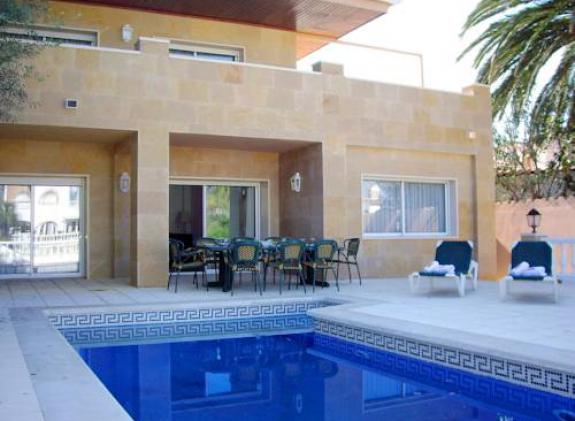 apart-rent-villa-llobregat-47-b image